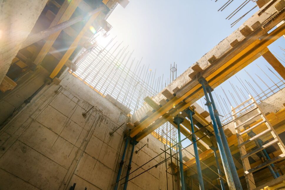 Formwork-supports-the-second-floor-of-a-building-during-the-construction-of-a-building